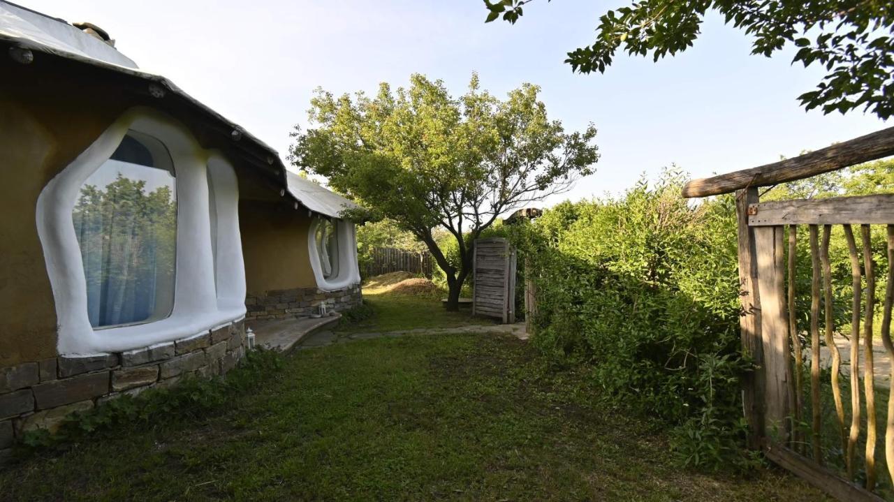 Clay House Banya Villa Banya  Eksteriør billede